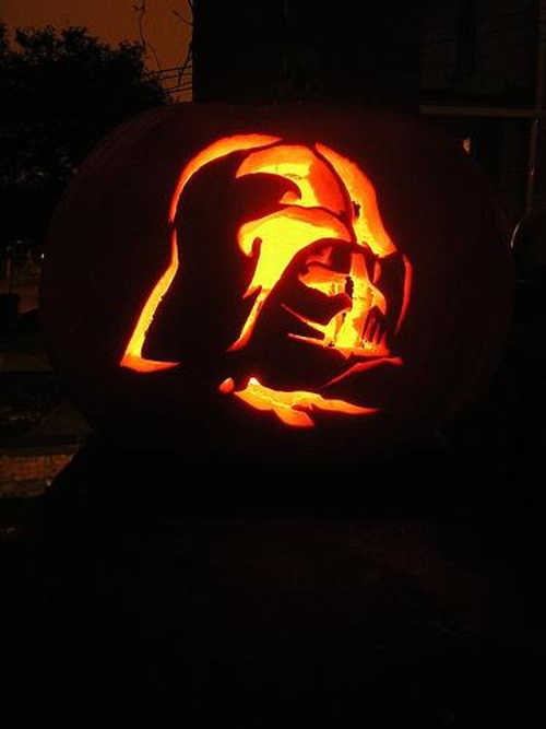 darth-vader-pumpkin-carving