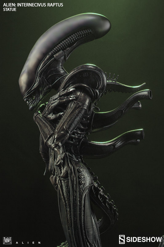 alien-internecivus-raptus-statue-200464-03