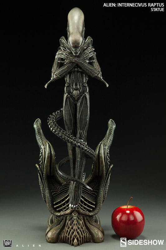 alien-internecivus-raptus-statue-200464-05