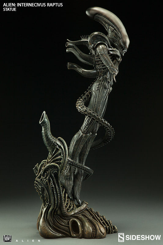 alien-internecivus-raptus-statue-200464-08