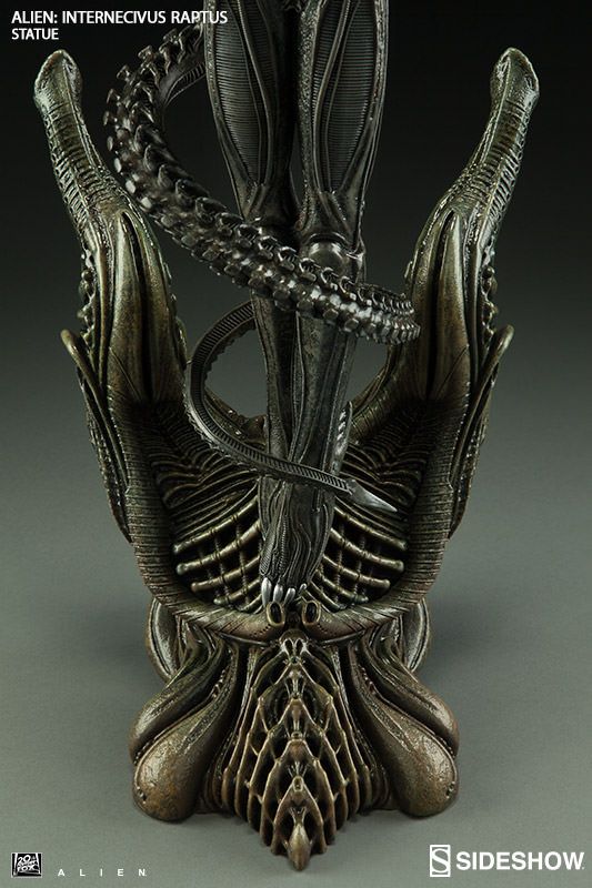 alien-internecivus-raptus-statue-200464-13