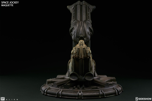 alien-space-jockey-maquette-feature-300305-06