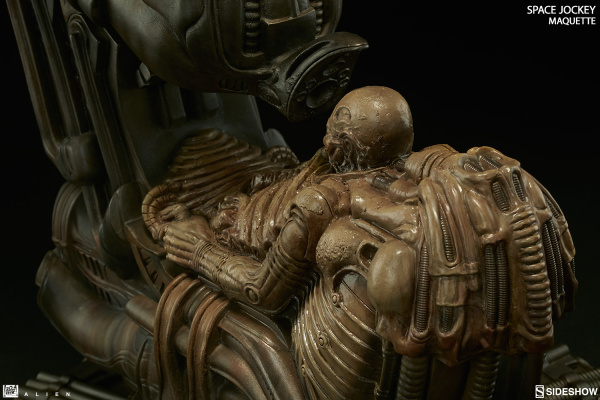 alien-space-jockey-maquette-feature-300305-10