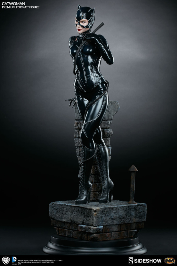 dc-comics-catwoman-premium-format-300270-08