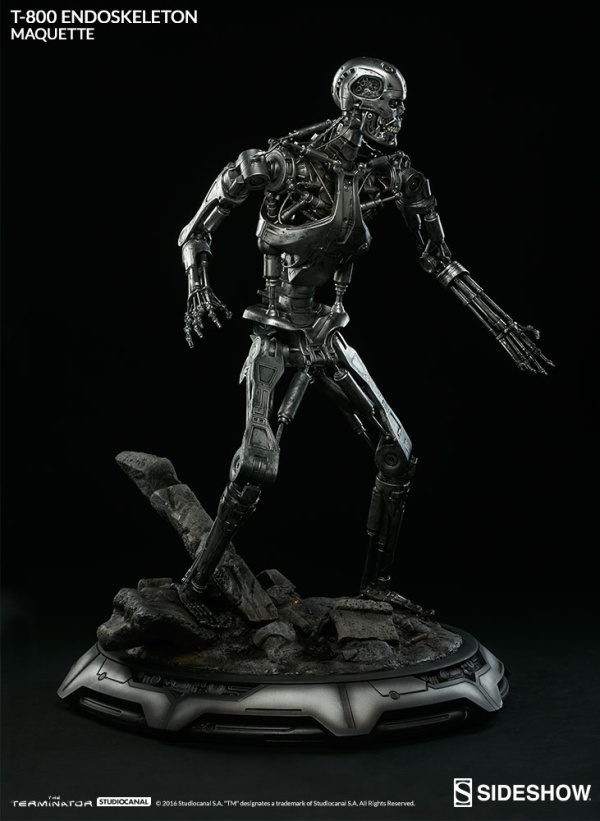 the-terminator-t-800-maquette-300157-08