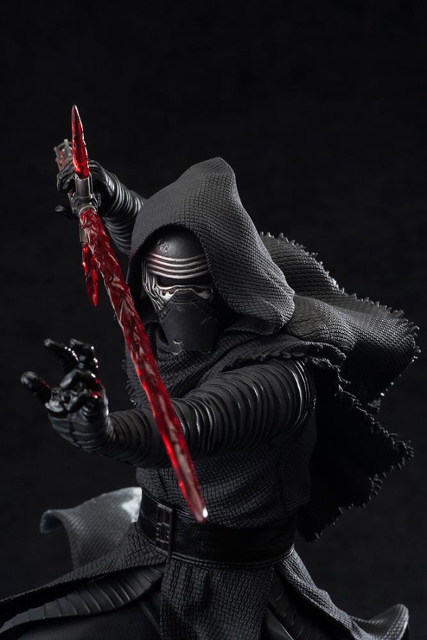 ARTFX-Kylo-Ren-Statue-006