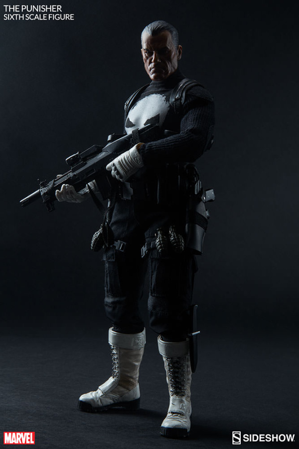 marvel-the-punisher-sixth-scale-figure-100212-04